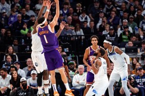 关于费城76人训练开放日，集结日绝杀压哨引欢呼，NBA季后赛在即，球队文化再被提及的信息-开云